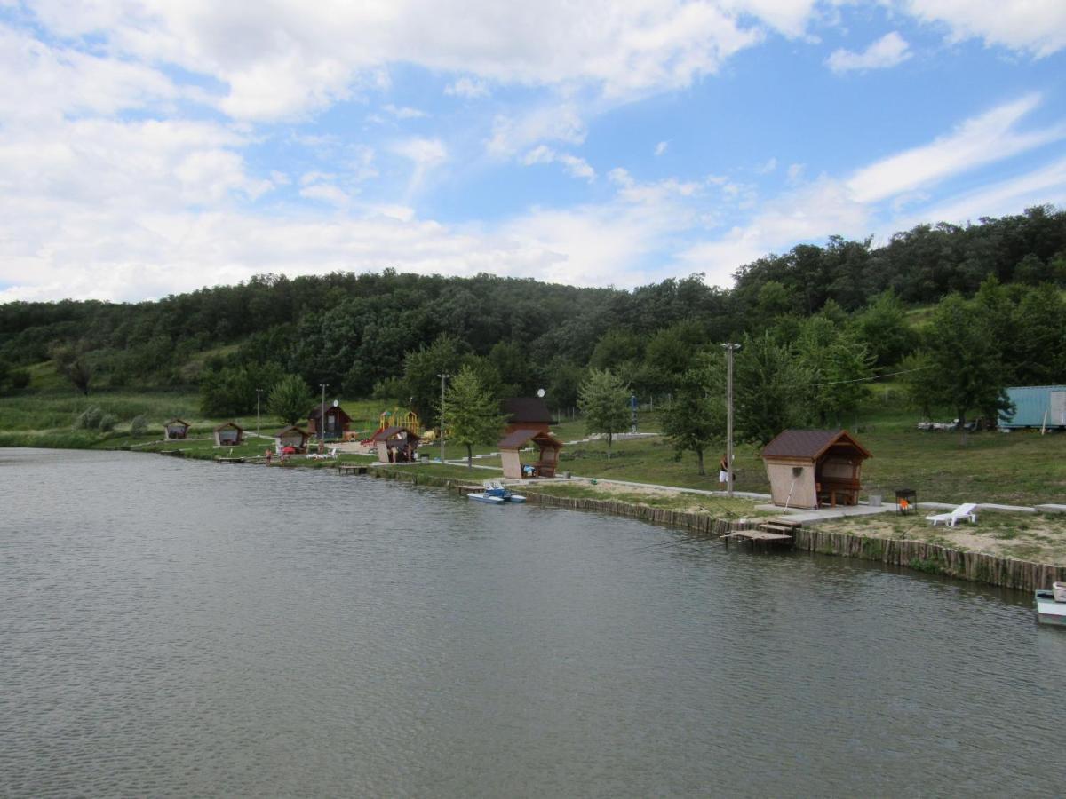 Hotel Шафран Krasnaya Slobodka Esterno foto